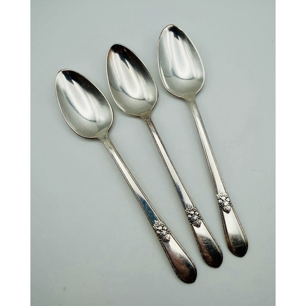 Set of 3 Vintage 1847 Rogers Bros ADORATION Silverplate Teaspoons Spoons 6-1/8"